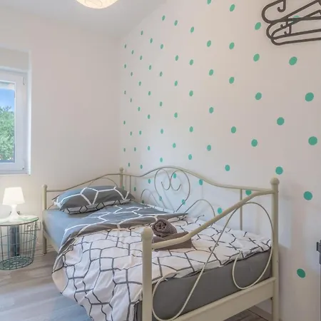 Apartment Modern Franka Zadar